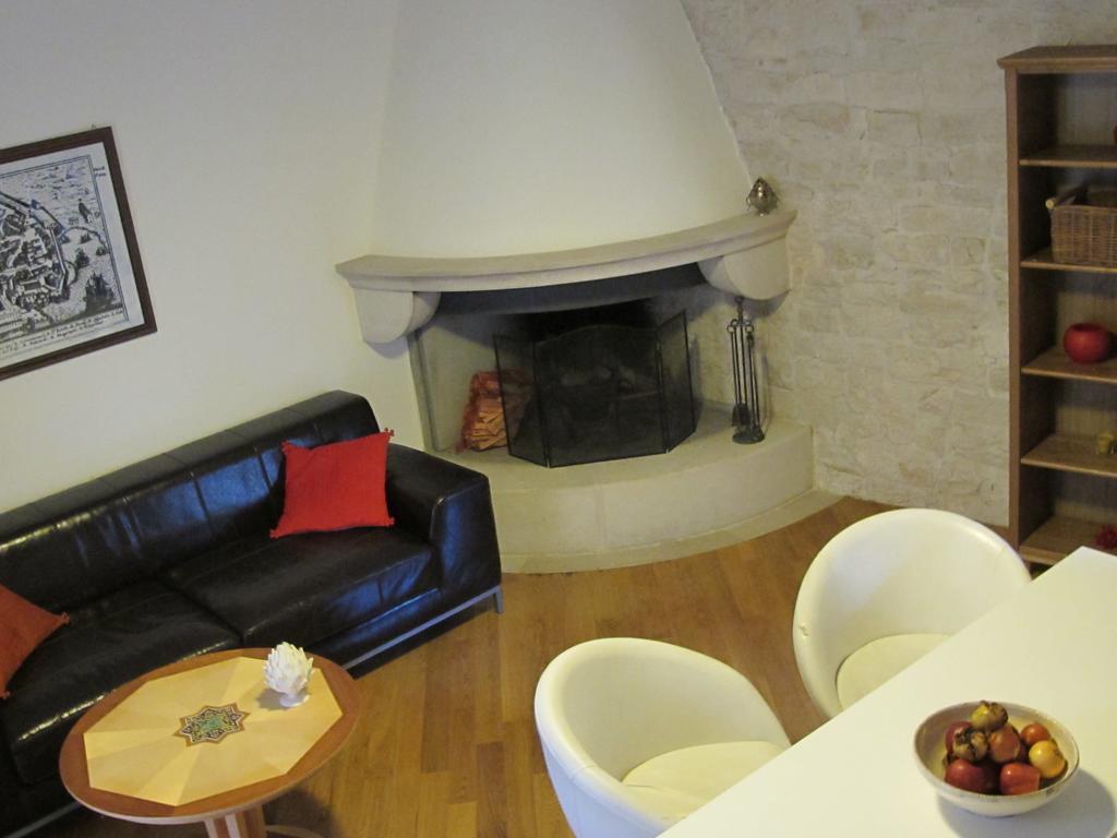 Casa Torre Di Mactheus Petraro Apartment Giovinazzo Luaran gambar